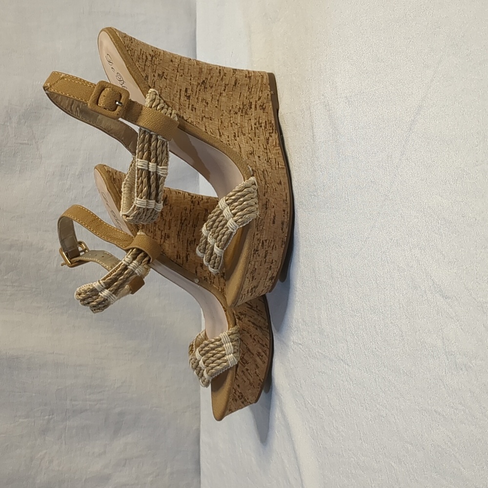 De Blossom Collection  Cork Wedges---Women's size 7